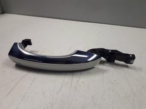 21240280 – 4H0837206CS9R – Portiergreep 4Deurs rechts-voor