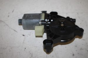 17815567 – 8W0959801 – Fenstermotor Tür