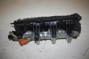 17810298 – 079133110BQ – Inlaatspruitstuk