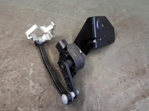 22295032 – 8E0941285J – Xenon Höhenregler