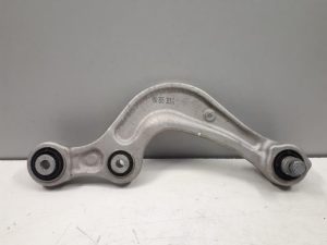 20502845 – 4M0505323G – Draagarm boven rechts-achter