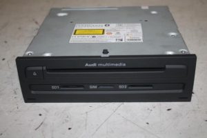 17808211 – 4H0035670R – Regelunit Multi Media