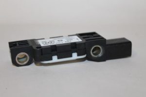 17789680 – 4B0959643E – Airbag Sensor