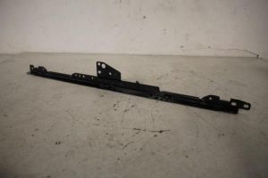 17823895 – 8K0805629D – Steun (diversen)