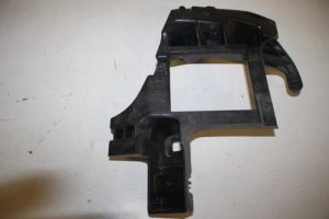 17803090 – 4G9807394B – Bumpersteun rechts-achter