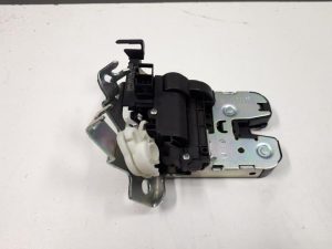 20574534 – 8W0827503 – Slotmechaniek Achterklep