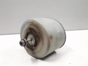 21694010 – 8E0199379D – Engine mount