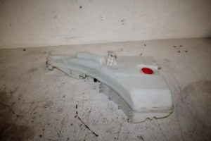 17814554 – 4M0955449D – Front windscreen washer reservoir