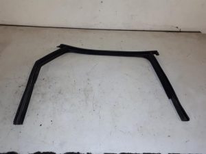 20794892 – 8W9839432D – Rear door seal 4-door, right