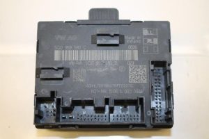 17798196 – 5Q0959593C – Centrale Deurvergrendelings Module