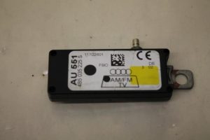 17796925 – 4B5035225S – Antenne Versterker