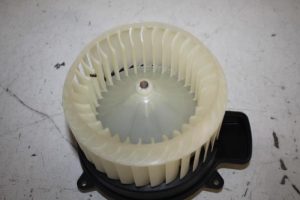 17815604 – 4H1820021B – Kachel Ventilatiemotor