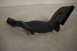 17807224 – 4G0819504 – Luchtgeleider