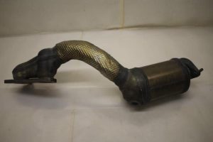 17801236 – 07L253020N – Exhaust manifold + catalyst