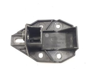 21017982 – 4K0807333 – Steun (diversen)