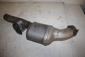 17824929 – 8W0254452C – Catalytic converter