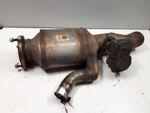 18862127 – 8W0254452 – Katalysator