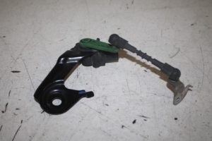 17811234 – 4H0941309C – Xenon height adjustment