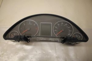 17801378 – 8E0920950S – Instrumentenbrett