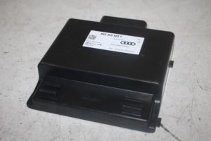 17807115 – 8K0959663F – Spannungsstabilisator