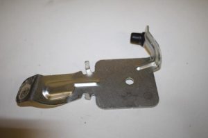 17817217 – 8V1951285 – Steun (diversen)