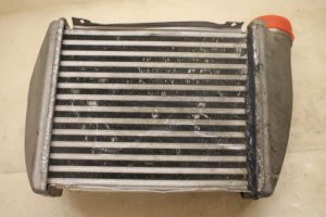 17799336 – 077145806F – Intercooler