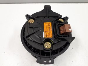 20347459 – 8E1820021E – Kachel Ventilatiemotor
