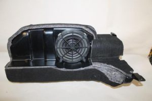 17788907 – 4B9035382A – Subwoofer