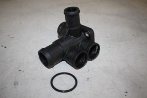 17821490 – 037121132B – Water pipe