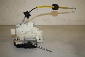 17825802 – 4F0839015A – Deurslot Mechaniek 4Deurs links-achter