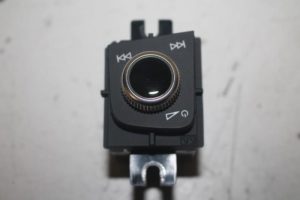 17809587 – 8W1919616 – Radiobedienings paneel