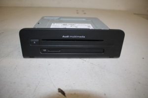 17810859 – 8W0035824A – Multi-media control unit