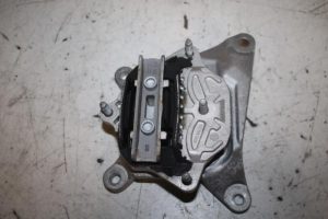 17815294 – 8W0399118D – Getriebe Halterung