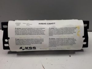 19747031 – 8R0880204E – Right airbag (dashboard)