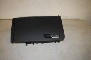 17831705 – 8R1857035D6PS – Handschuhfach