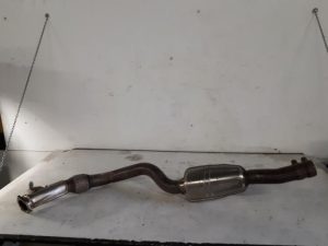 18957677 – 4K0253350AE – Uitlaat Voordemper