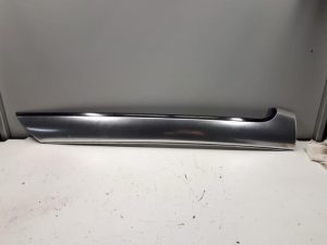 18584517 – 8H0853265A3Q7 – Sierstrip