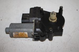 17810581 – 4B0959802B – Door window motor