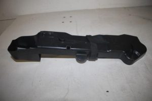 17807125 – 4G0011215B – Steun (diversen)