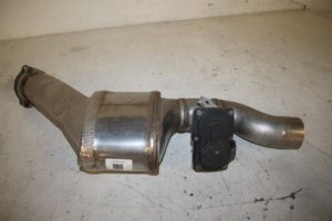 17823812 – 4G0254400G – Katalysator