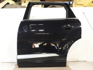 20192486 – 4M0833051EC9X – Portier 4Deurs links-achter