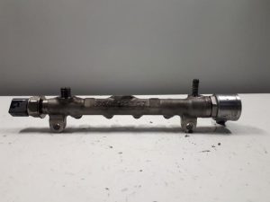 18882841 – 04L130089G – Brandstofverdeler