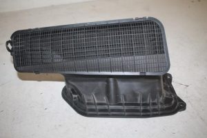 17806269 – 4G1819904A – Luchtgeleider