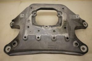 17796445 – 8K0399263AF – Steun (diversen)