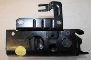 17793074 – 8J0906257C – Steun (diversen)