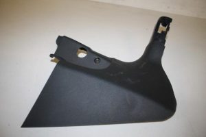 17817352 – 82C863484A4PK – A-stijl Afdekkap rechts