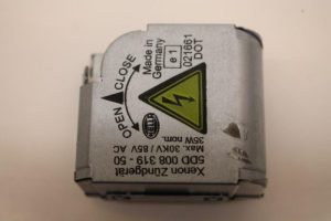17795652 – 4E0941471 – Xenon Starter
