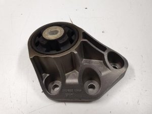 19796952 – 8E0599125L – Getriebe Halterung