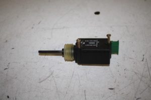 17810672 – 4B5962115A – Slotmechaniek Achterklep