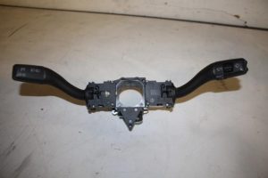 17827140 – 4E0953513E – Steering column stalk